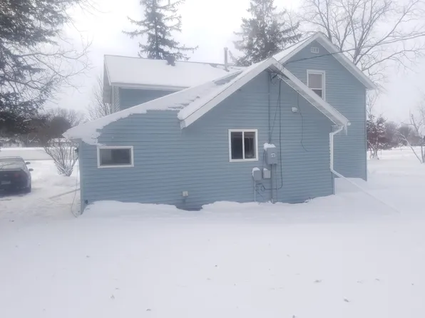 180 W Main St, Lewiston, MN 55952