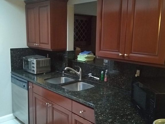 5th image of 3031 Deolinda Dr