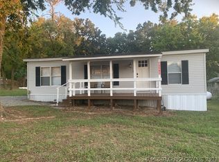 30 E Elm Dr, Salina, OK 74365