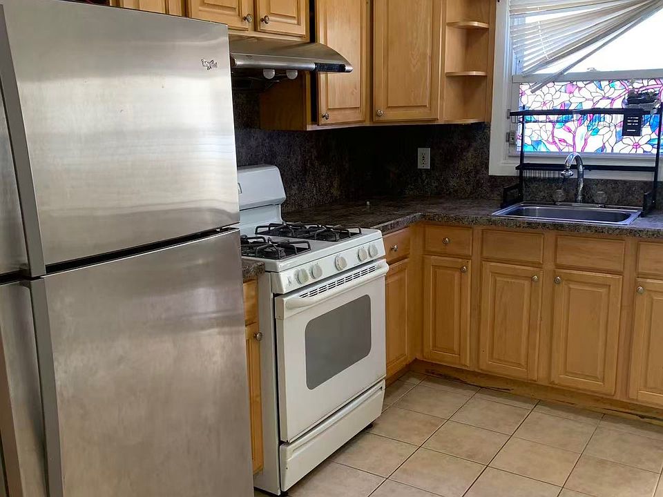 1st image of 683 Klondike Ave Floor 2