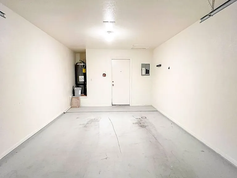 2603 Edgefield St — Photo 28