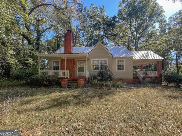 1802 Us Highway 29, West Point, GA 31833