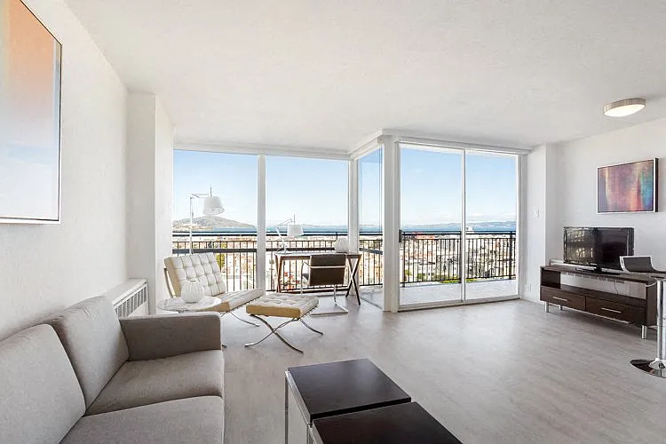 Crystal Tower Apartments