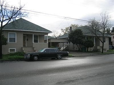1st image of 920-900 N Sierra Nevada St