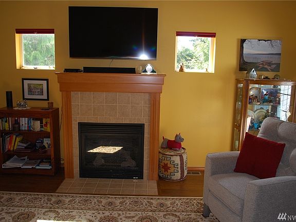 3rd image of 2833 Alyssa Ct SE