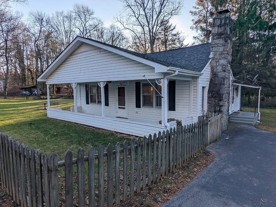 53 Sweetpea Ln