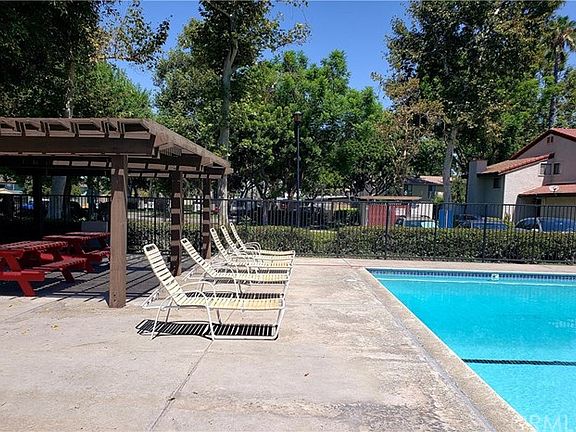 5th image of 11864 Los Alisos Cir
