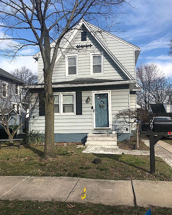 Front of house (winter)
