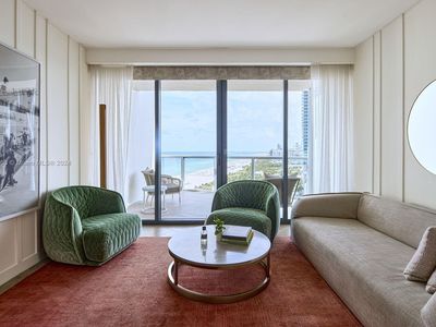 2201 Collins Ave #1718, Miami Beach, FL, 33139