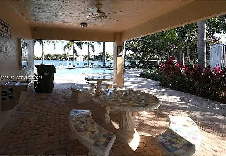 11838 NW 13th St — Photo 21