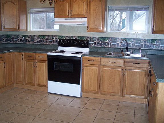 5th image of 4586 Dehner St