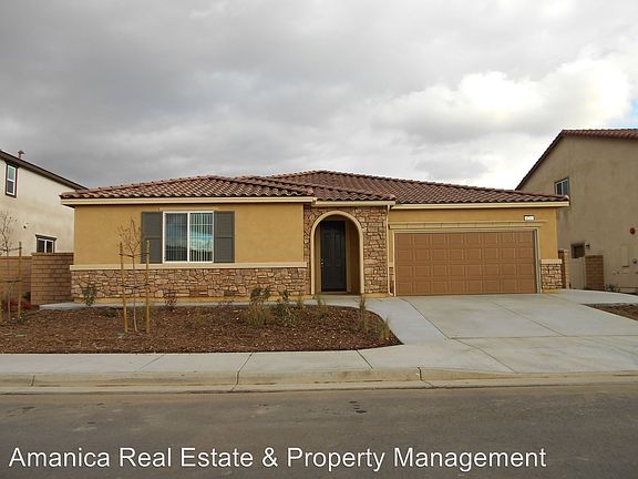 2nd image of 4739 Palmilla Dr