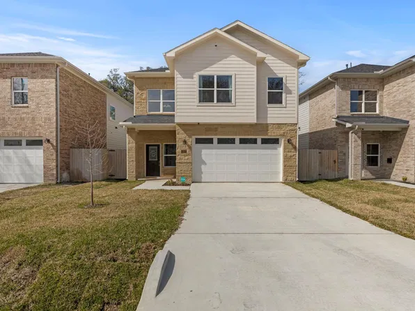 2207 Silverbonnet St, Houston, TX 77055