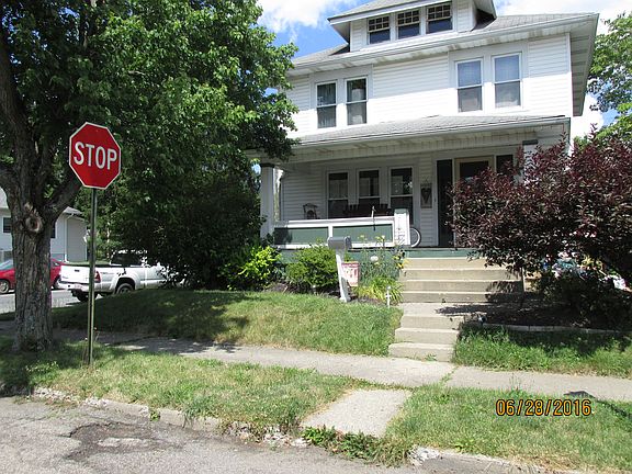 2nd image of 536 Oakwood Ave