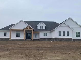 1900 W Erie Rd, Temperance, MI 48182