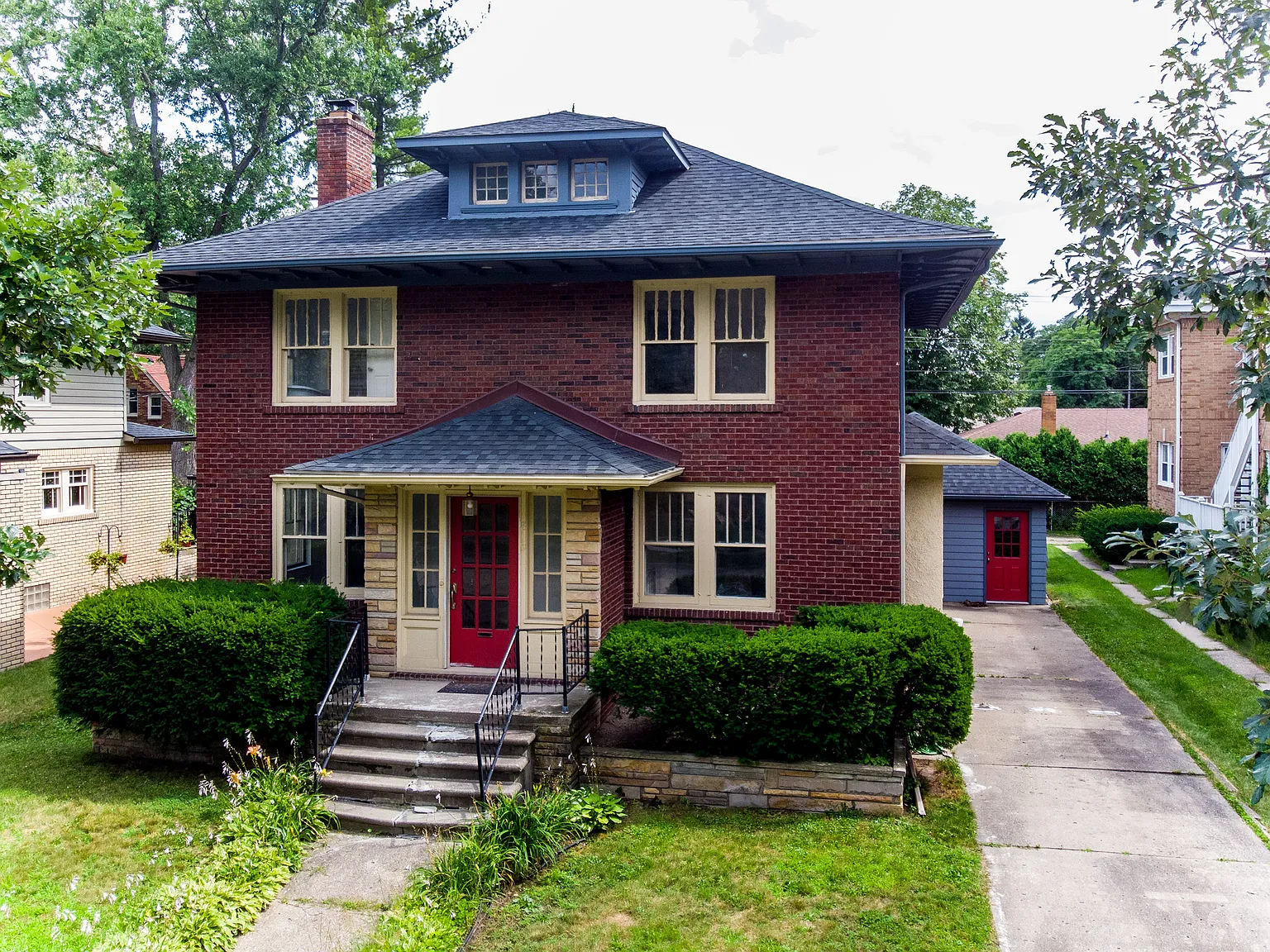 4 bed, 2146 sqft, $3,050 — Photo 1