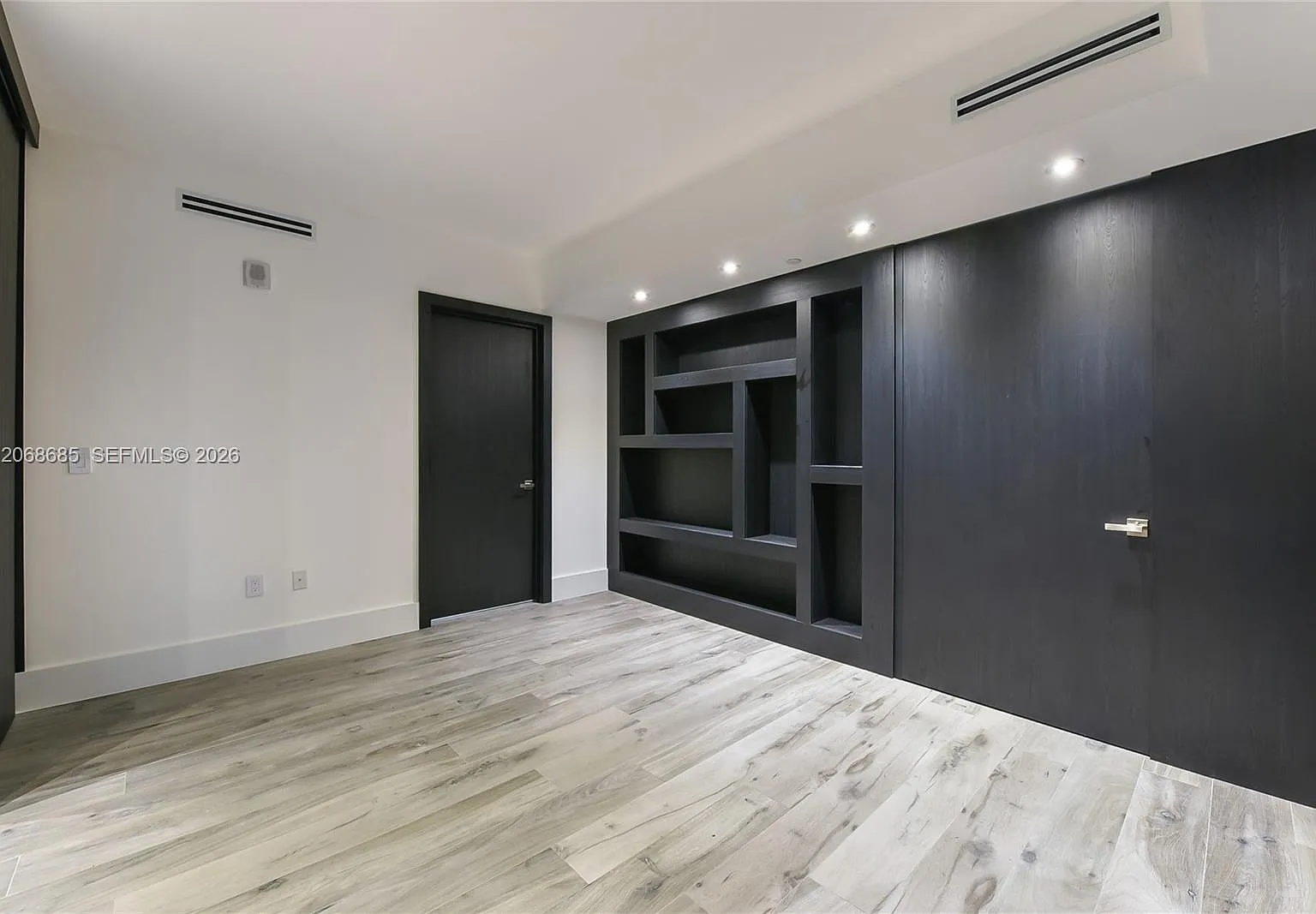 1010 Brickell Condo — Photo 3