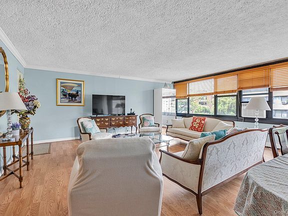 2nd image of 166-26 Powells Cove Boulevard #5D