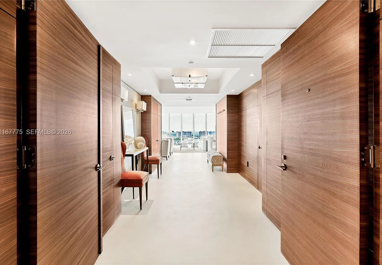 Ocean Three Condo — Photo 3