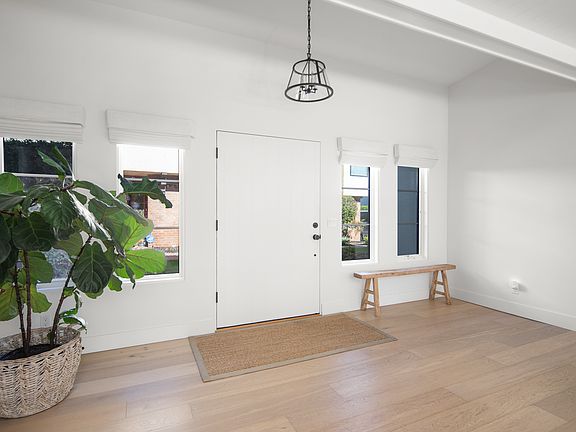 3rd image of 1129 Star Park Cir