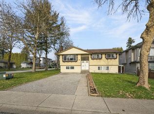 12959 Carluke Cres, Surrey, BC V3V 6R5