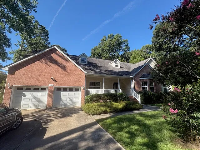 7167 Chandler Dr