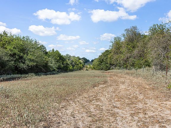 2nd image of 2025 Mule Creek Rd