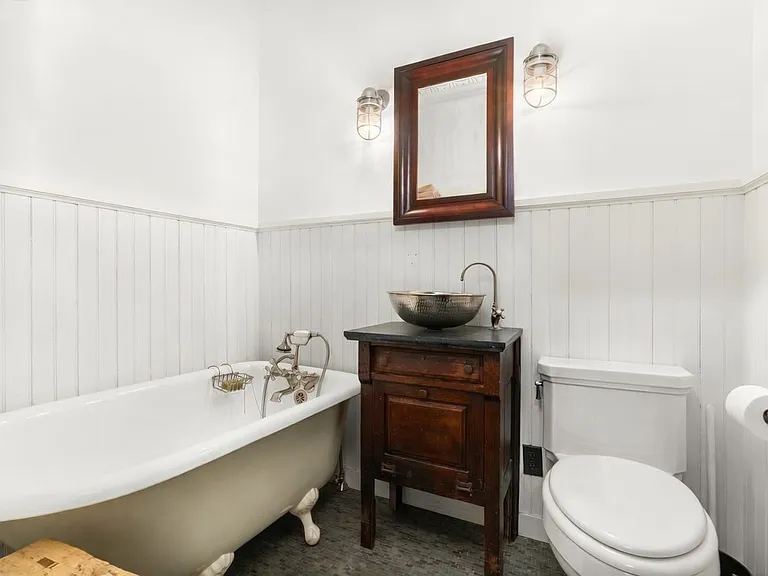 44 Remsen St #4/6 — Photo 11