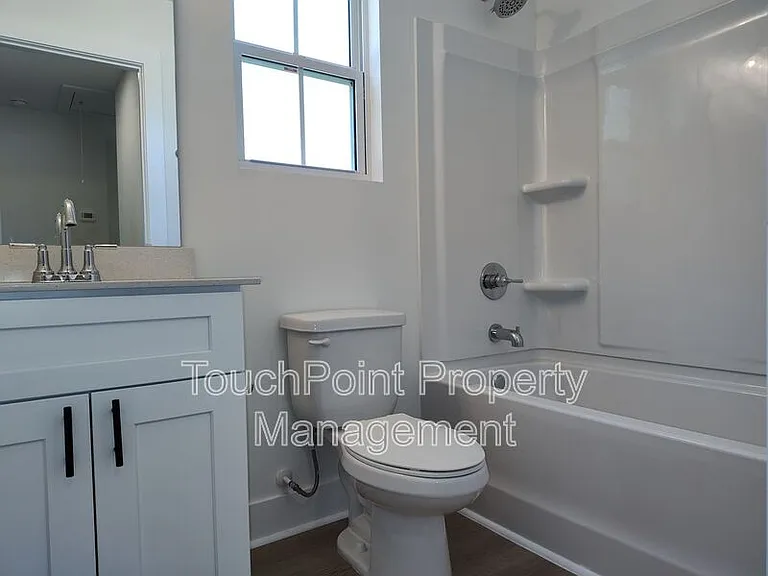 1415 Arden Ave — Photo 18