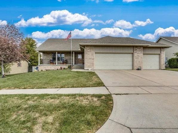 924 E Stone Path St, Derby, KS 67037