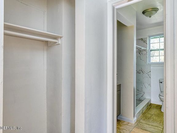 4th image of 1265 W 26th St #1265
