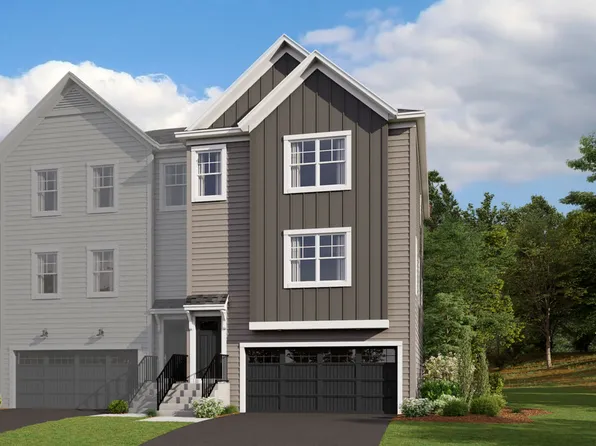 8638 London Cir NE Unit E, Blaine, MN 55449