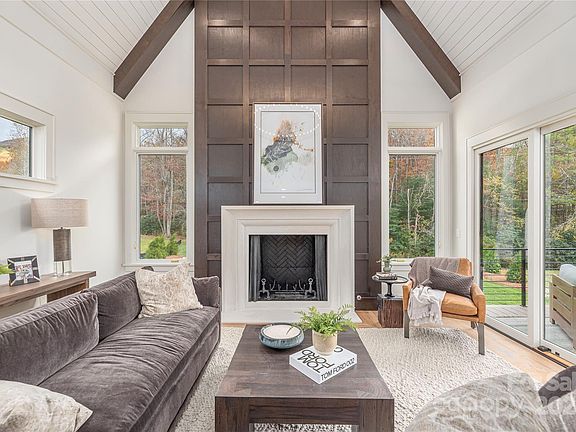 12th image of this home