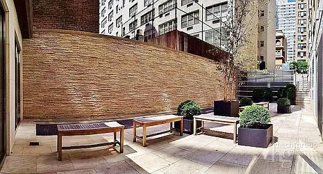 Rented by Hecht Group