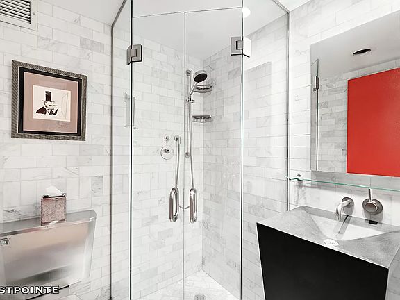 5th image of 445 W 19th St Penthouse F