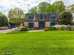 10010 Carter Rd, Bethesda, MD 20817