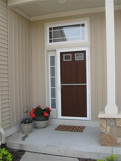 1st image of 2948 Pebblestone Dr