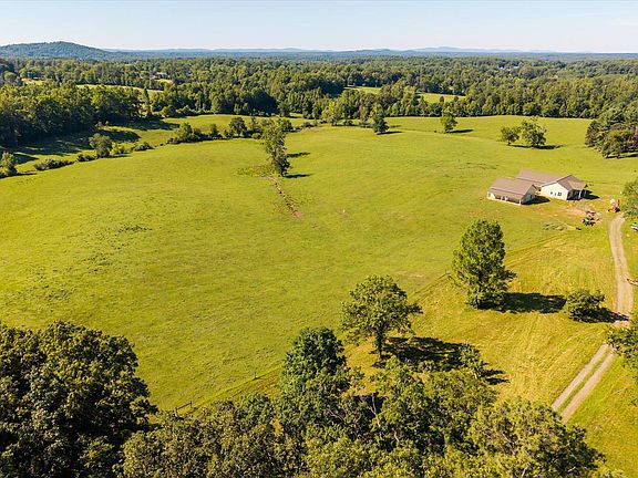 5th image of 551 Old Home Place Ln