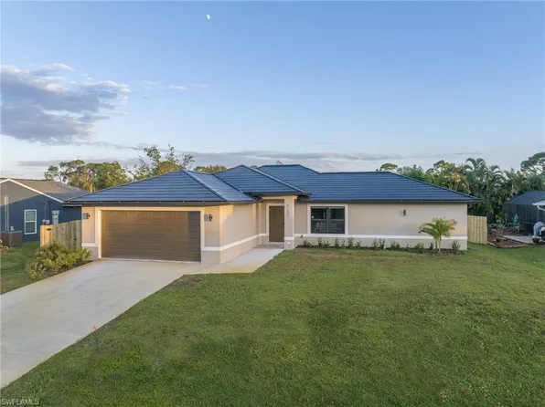 8152 Pelican RD, FORT MYERS, FL 33967