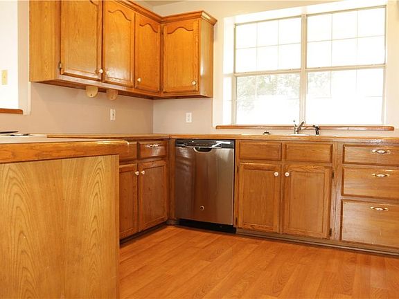 4th image of 4554 County Road 2604