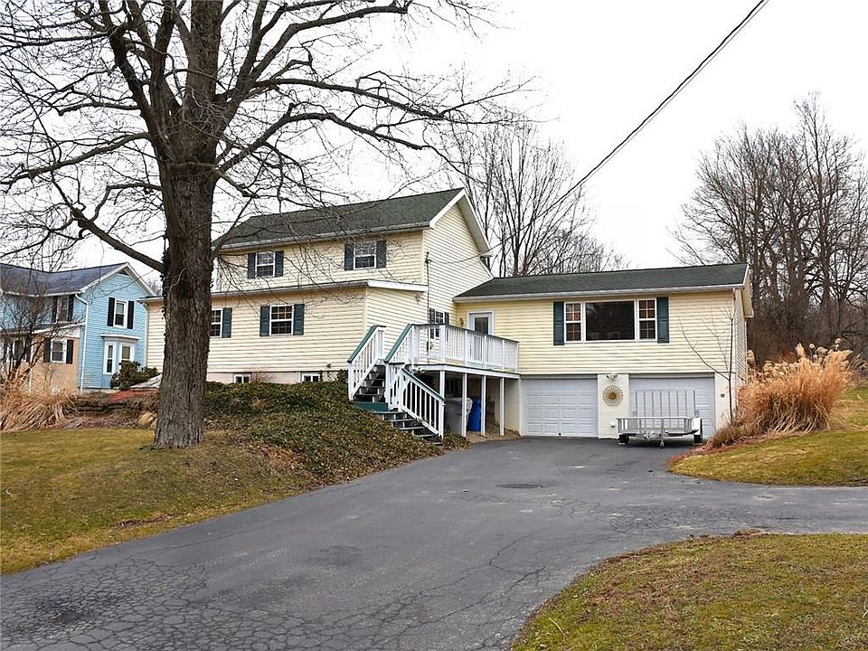 1st image of 461 Jefferson St
