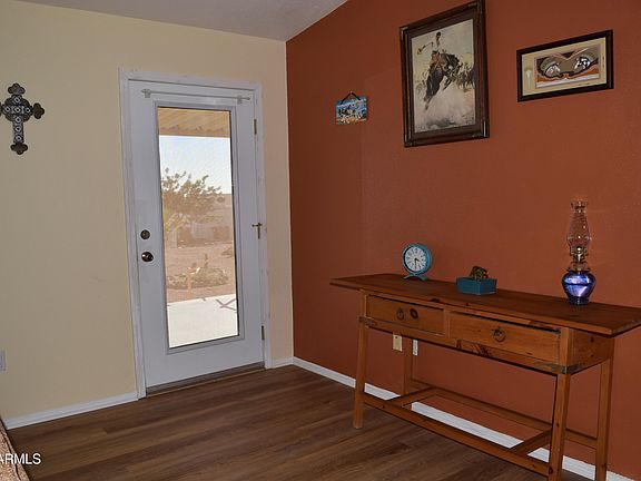 4th image of 3926 N FLORENCE Boulevard