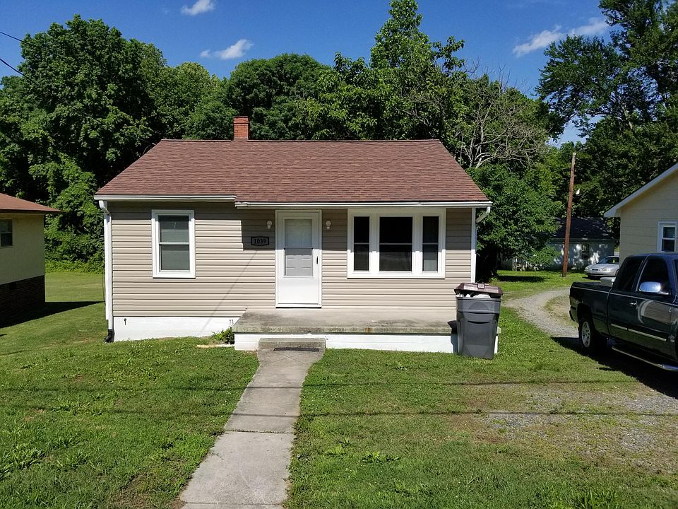 1st image of 1039 N Scales St