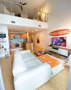 1050 Brickell Ave APT 2816, Miami, FL, 33131