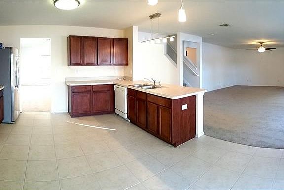 3rd image of 13949 Jacobson Dr