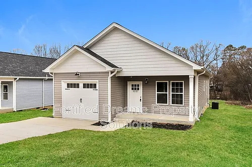 1227 Saint Regis Dr Photo 1