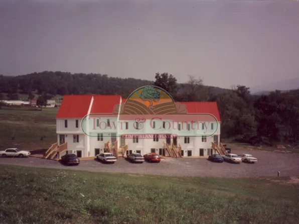 10690 Rose Briar Ct NE APT 121, Cumberland, MD 21502