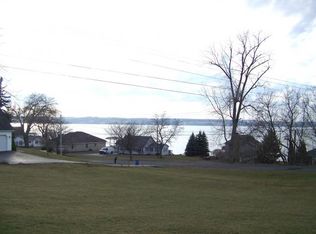 5767 E Lake Rd, Romulus, NY 14541