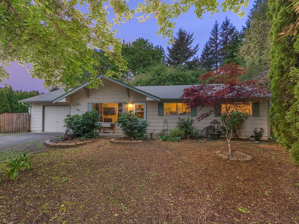 1st image of 720 NE 148th Ave