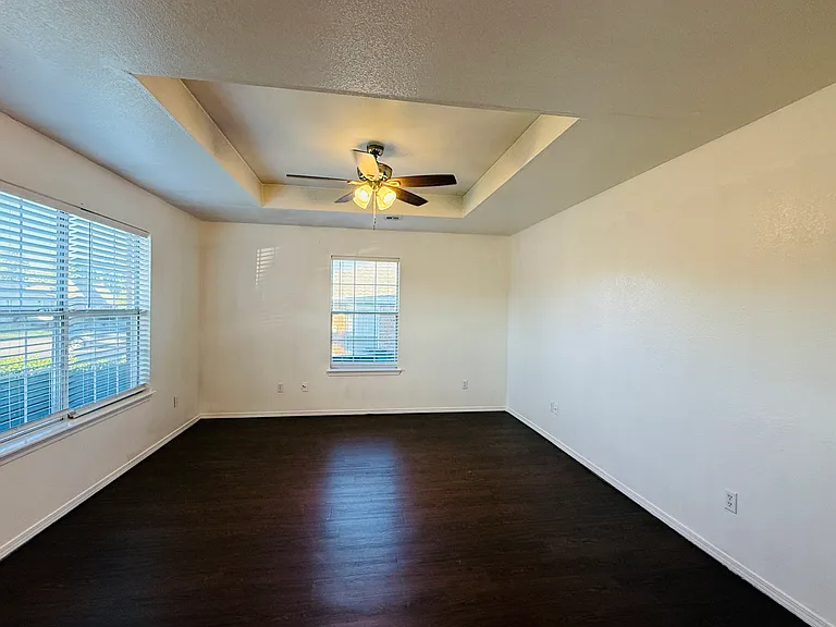 10 Holly Dr #B — Photo 3